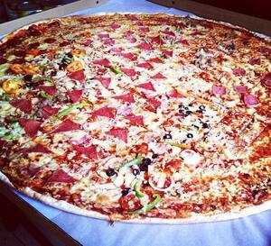 Big Guys Pizza New Manila Quezon City